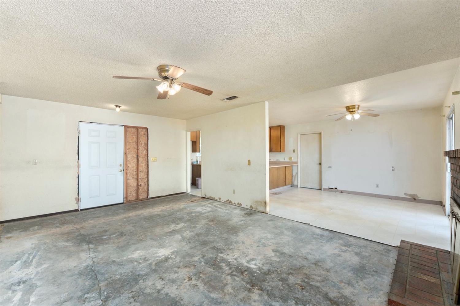 Detail Gallery Image 32 of 47 For 6605 22 St, Rio Linda,  CA 95673 - 4 Beds | 2 Baths