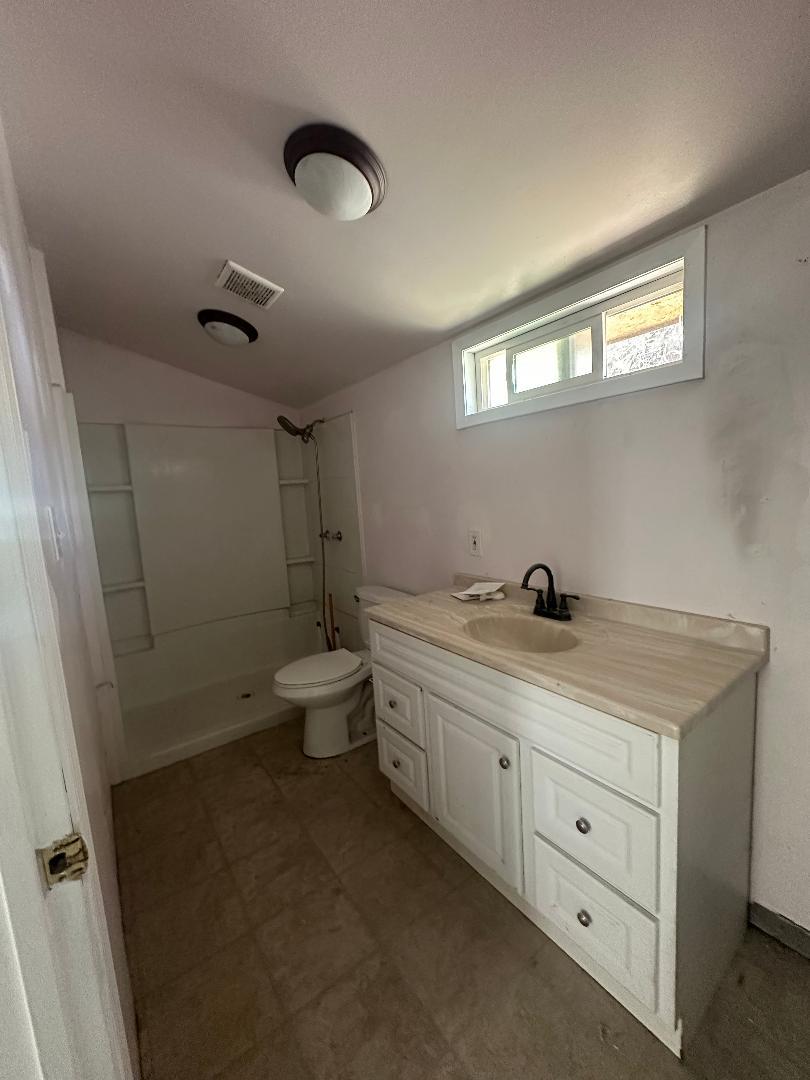 Detail Gallery Image 13 of 26 For 2525 Blossom St, Dos Palos,  CA 93620 - 2 Beds | 2/1 Baths