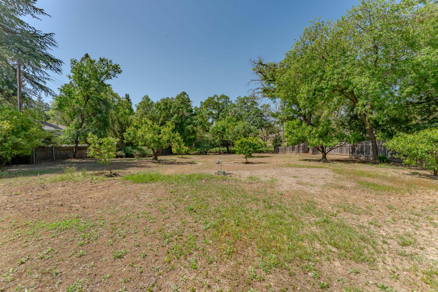 Detail Gallery Image 55 of 56 For 811 Los Molinos Way, Sacramento,  CA 95864 - 4 Beds | 4 Baths
