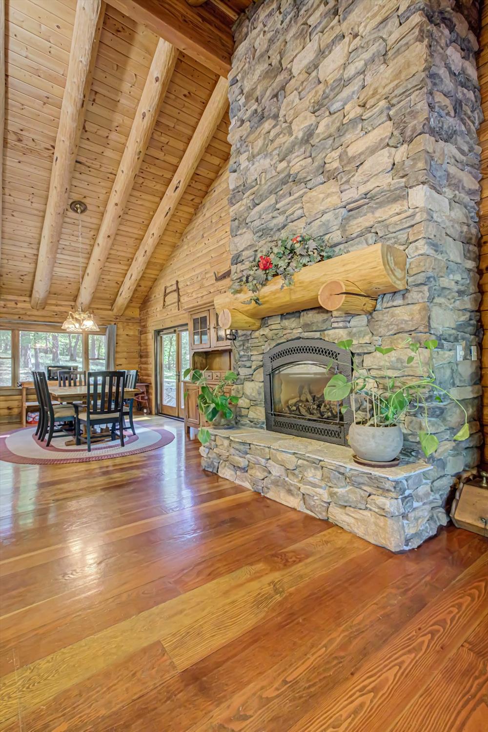Capitol Drive, Grass Valley, California image 11