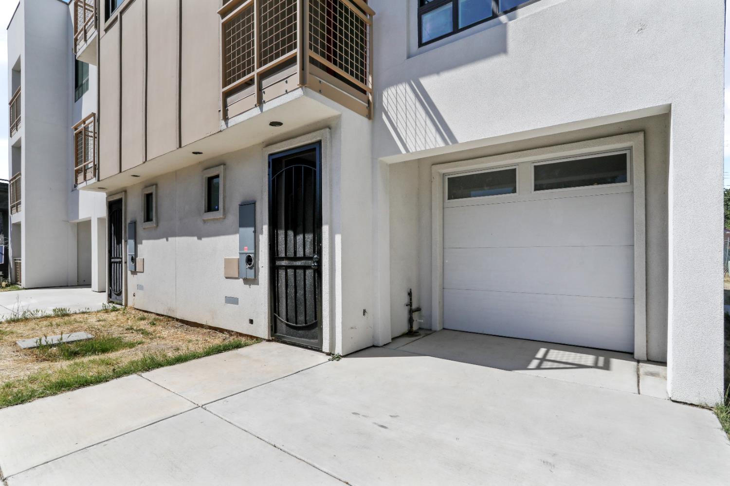 Photo #2: 225064541 Listing 