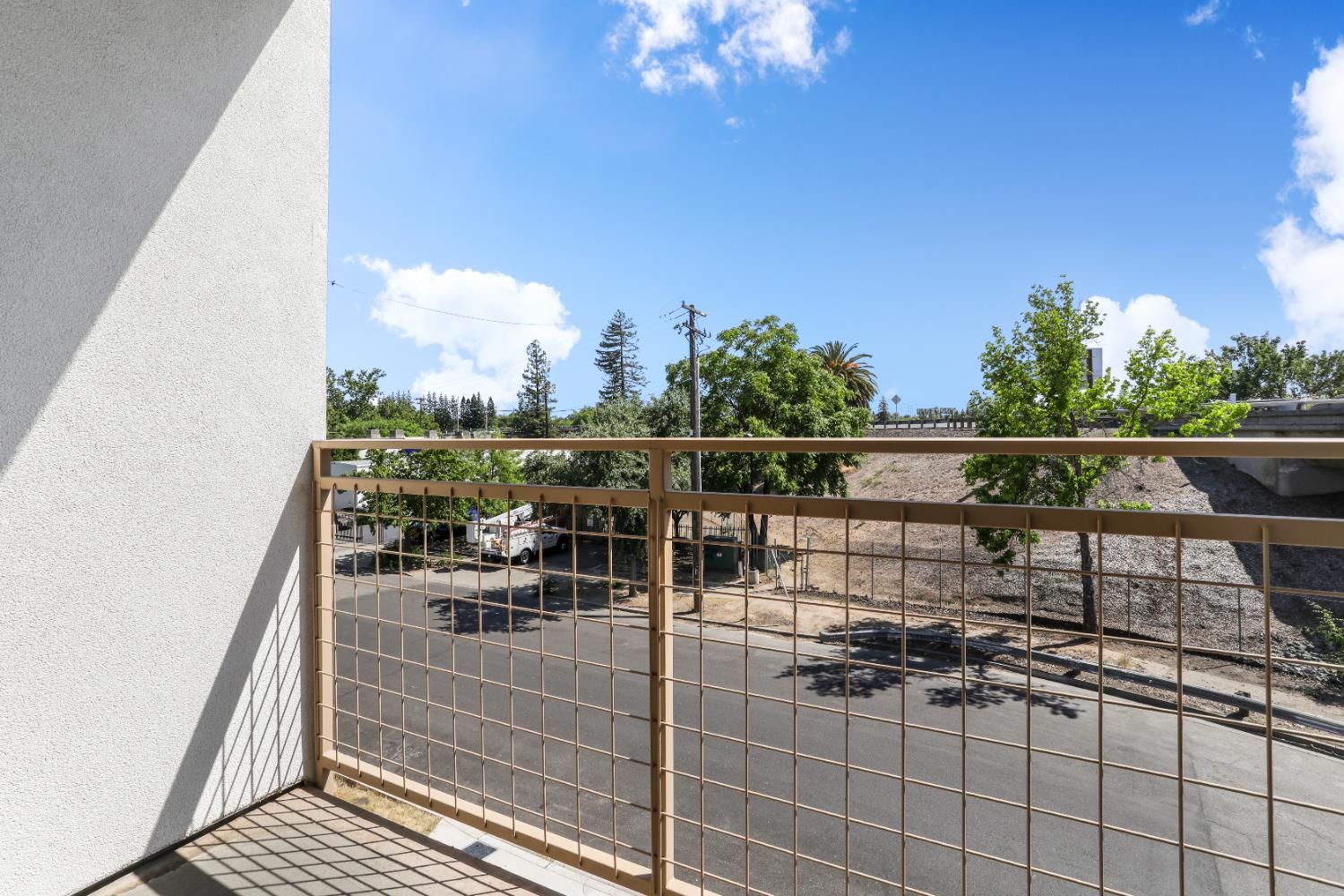 Photo #36: 225064539 Listing: Photo #36