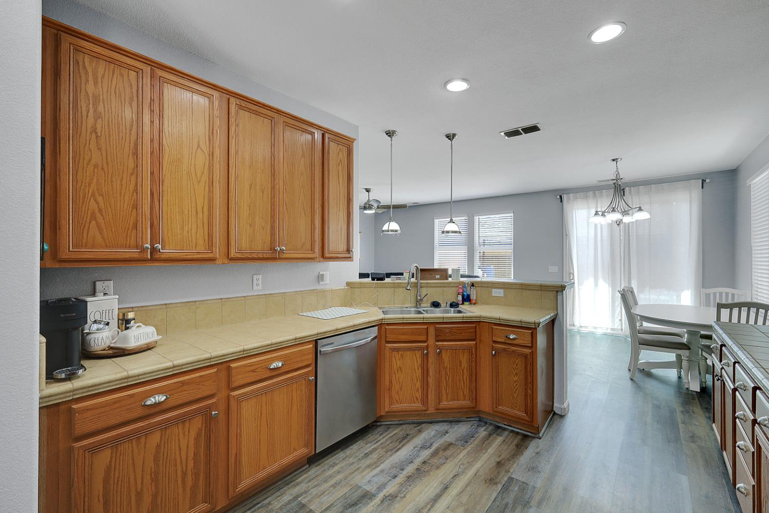 Paddington Way, Plumas Lake, California image 28