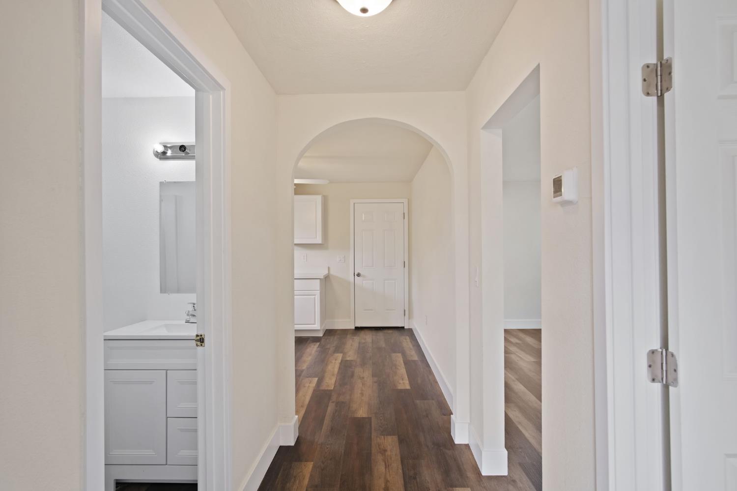 Detail Gallery Image 12 of 47 For 800 Flower St, Turlock,  CA 95380 - – Beds | – Baths