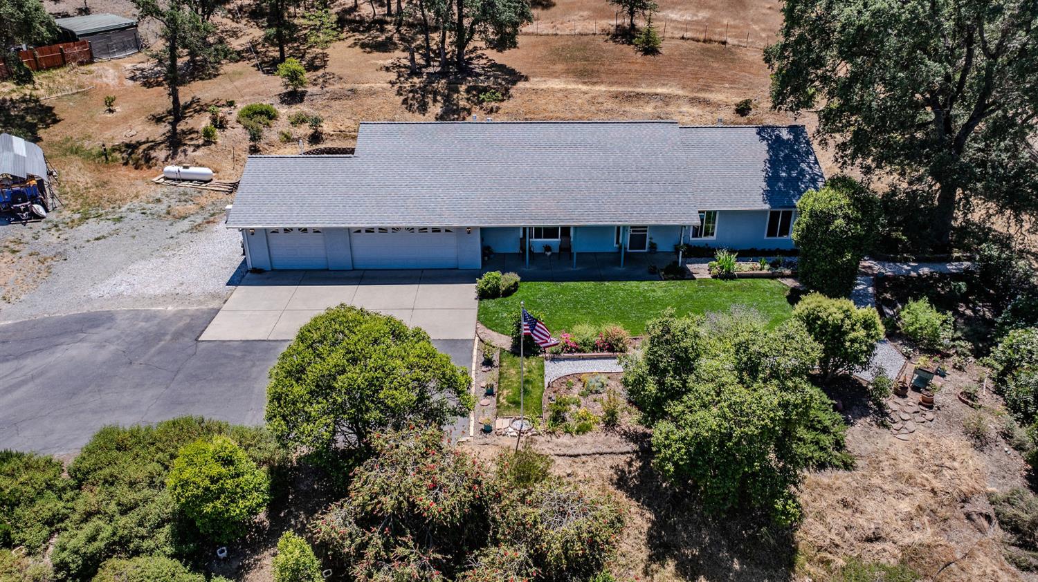 Baldwin Street, Valley Springs, California image 9