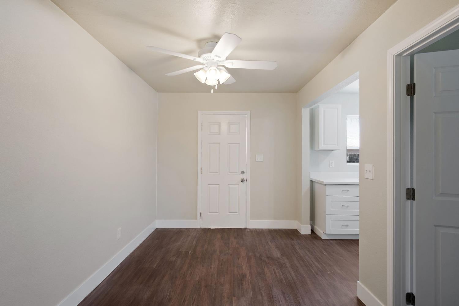 Detail Gallery Image 36 of 47 For 800 Flower St, Turlock,  CA 95380 - – Beds | – Baths