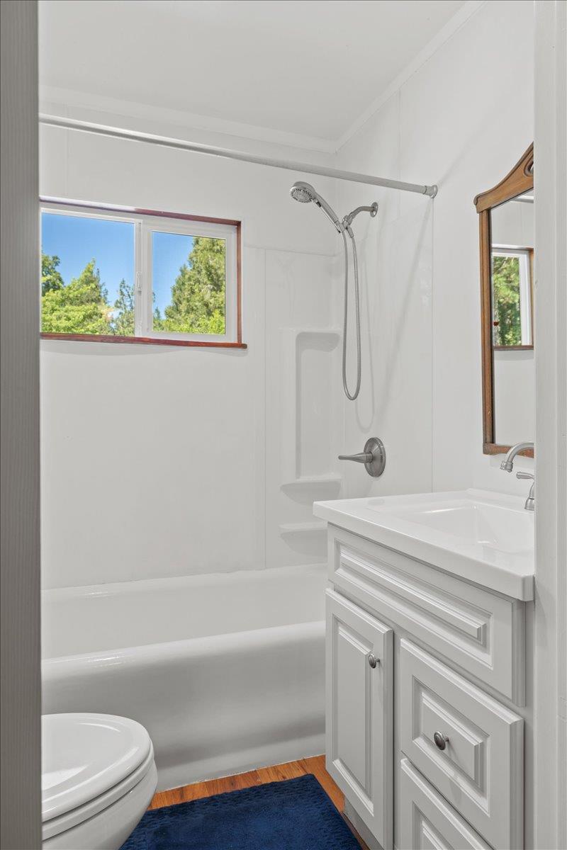 Glenwood Road, Grass Valley, California image 25