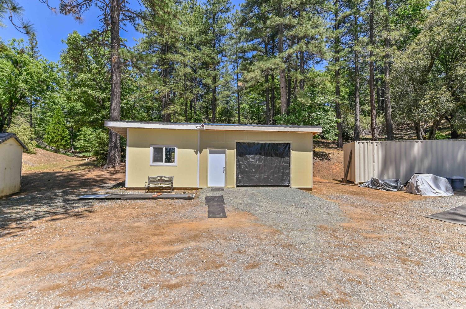 Gorley Lane, Rail Road Flat, California image 42