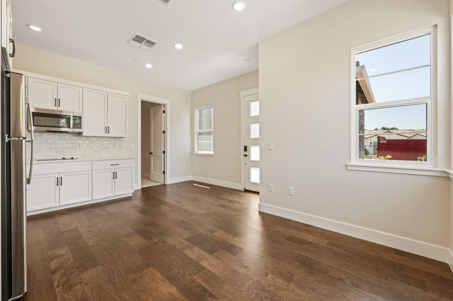 Detail Gallery Image 36 of 47 For 4901 W Hidden Crossing Cir, Granite Bay,  CA 95746 - 3 Beds | 2/1 Baths