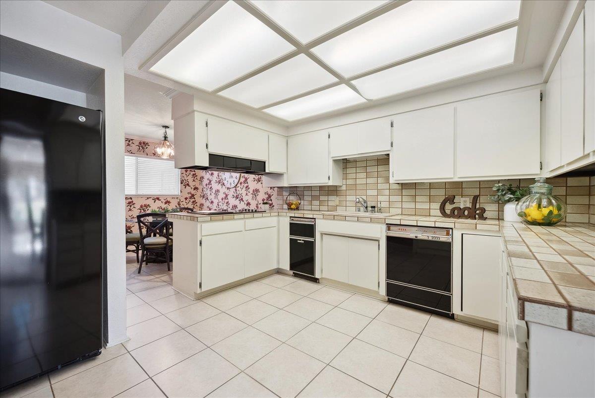 Detail Gallery Image 17 of 43 For 7151 Murieta Pkwy, Rancho Murieta,  CA 95683 - 2 Beds | 3 Baths
