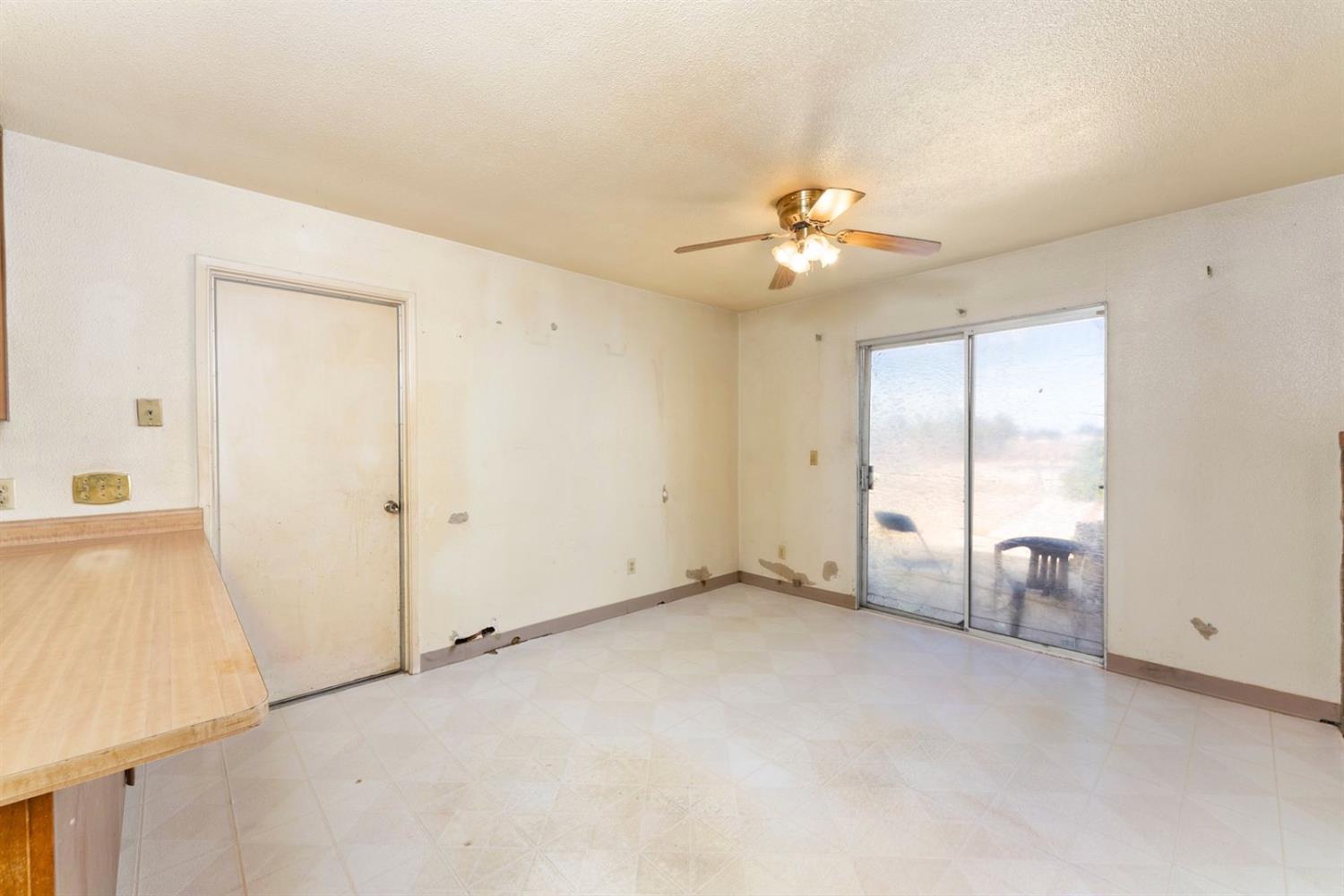Detail Gallery Image 36 of 47 For 6605 22 St, Rio Linda,  CA 95673 - 4 Beds | 2 Baths