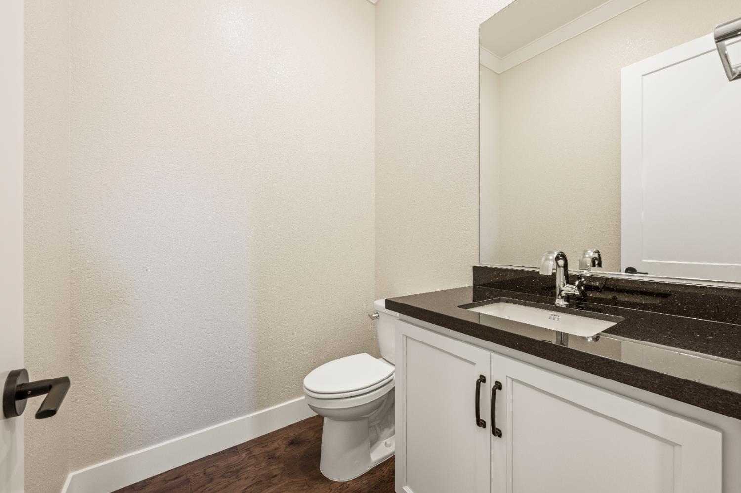 Detail Gallery Image 20 of 47 For 4901 W Hidden Crossing Cir, Granite Bay,  CA 95746 - 3 Beds | 2/1 Baths