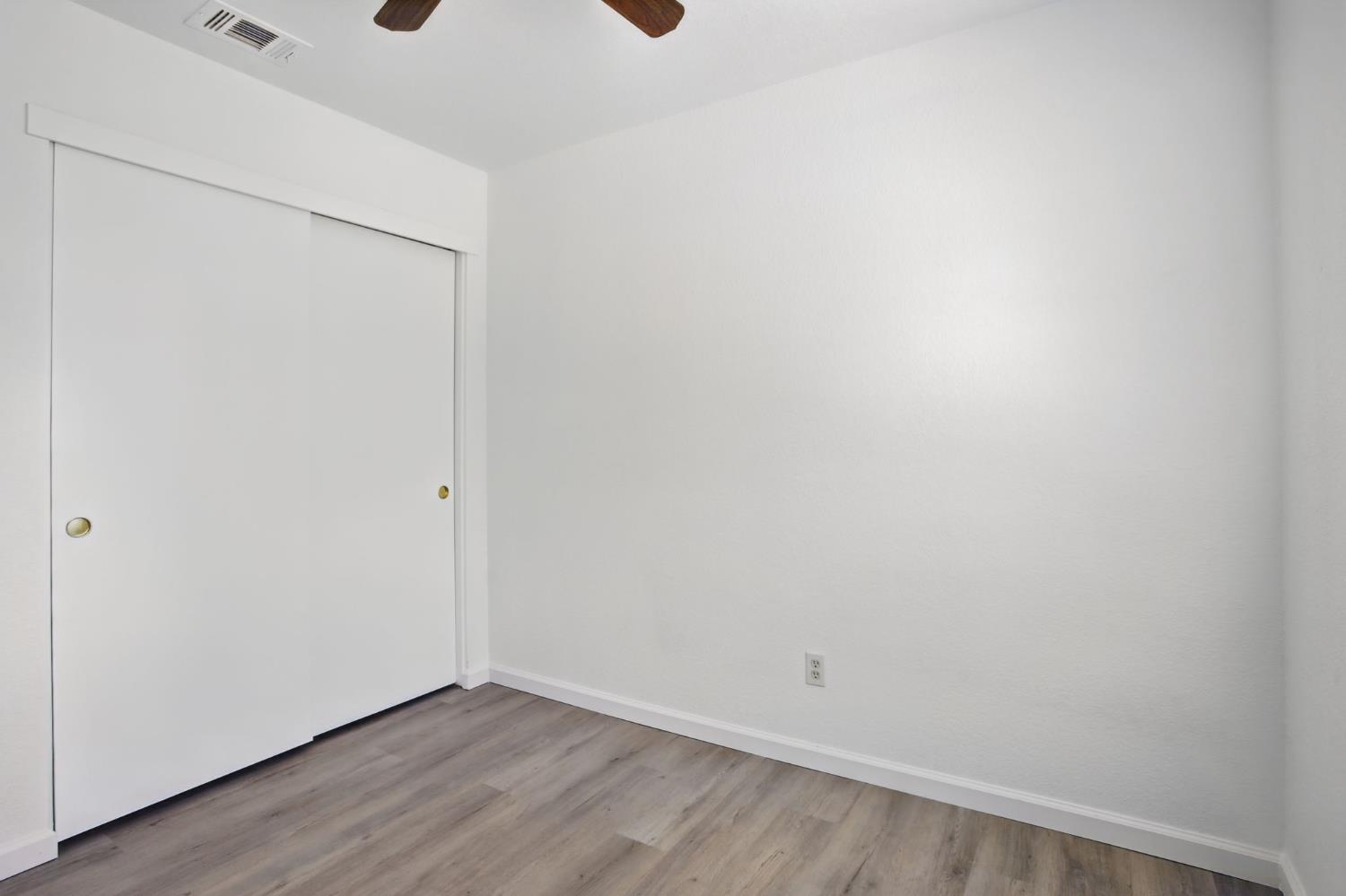 Verdure Way, Elk Grove, California image 19