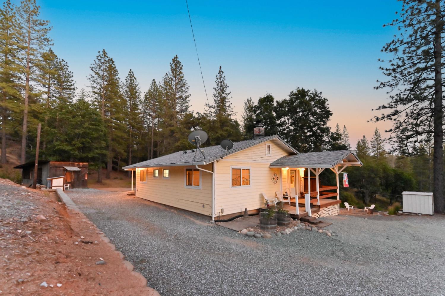 Gorley Lane, Rail Road Flat, California image 4