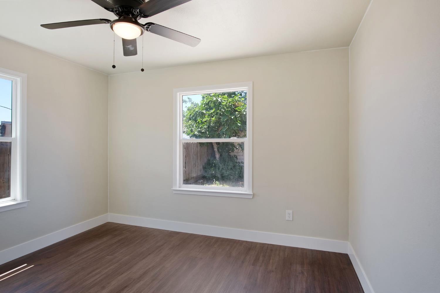 Detail Gallery Image 43 of 47 For 800 Flower St, Turlock,  CA 95380 - – Beds | – Baths