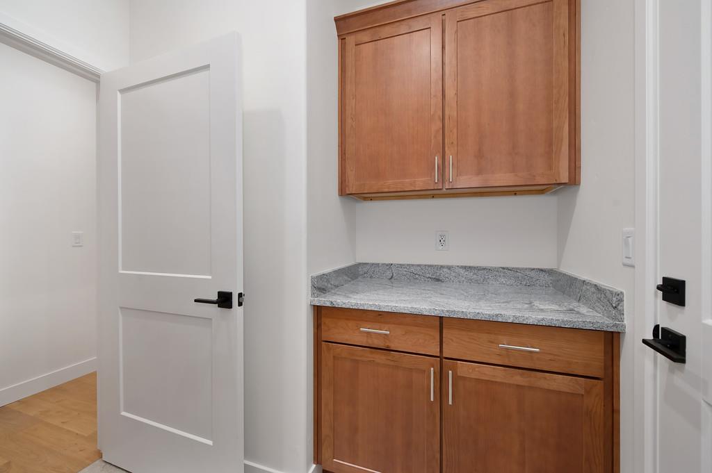 Detail Gallery Image 15 of 39 For 5569 Crestline Dr, Foresthill,  CA 95631 - 3 Beds | 2 Baths