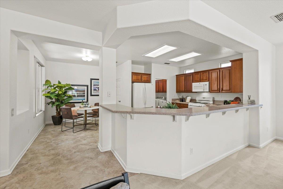 Magnolia Lane, Lincoln, California image 10