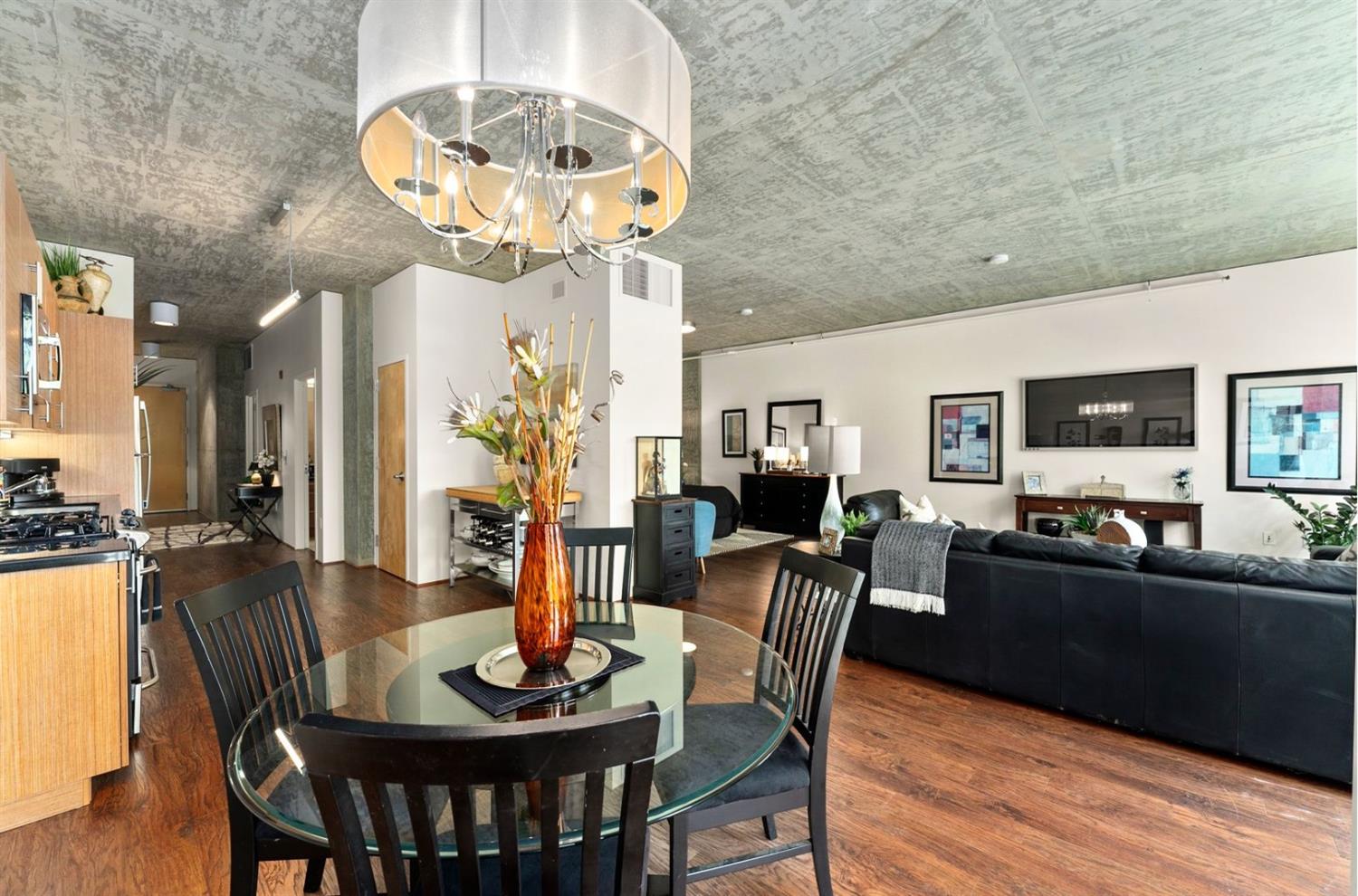 Photo #37: 225067527 Listing: Photo #37
