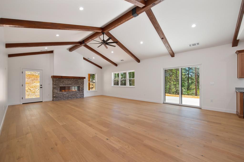 Detail Gallery Image 10 of 39 For 5569 Crestline Dr, Foresthill,  CA 95631 - 3 Beds | 2 Baths