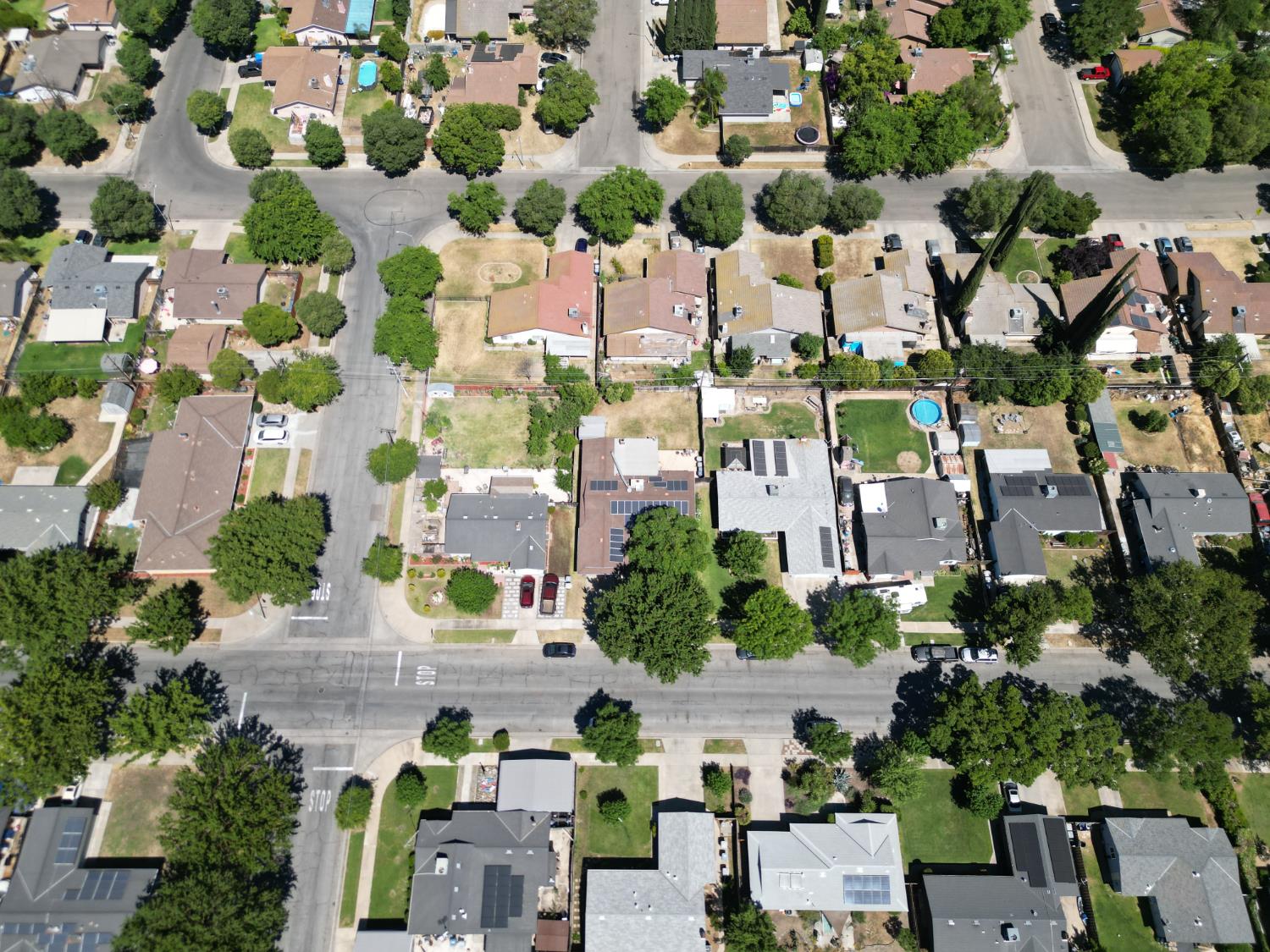 R Street, Lincoln, California image 4