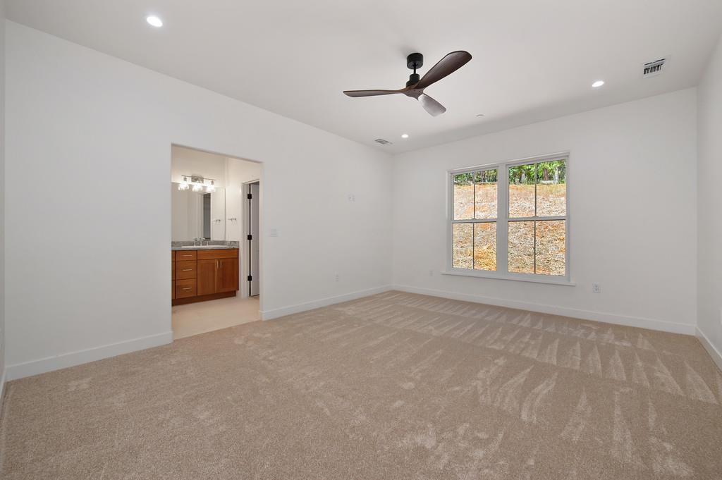 Detail Gallery Image 19 of 39 For 5569 Crestline Dr, Foresthill,  CA 95631 - 3 Beds | 2 Baths