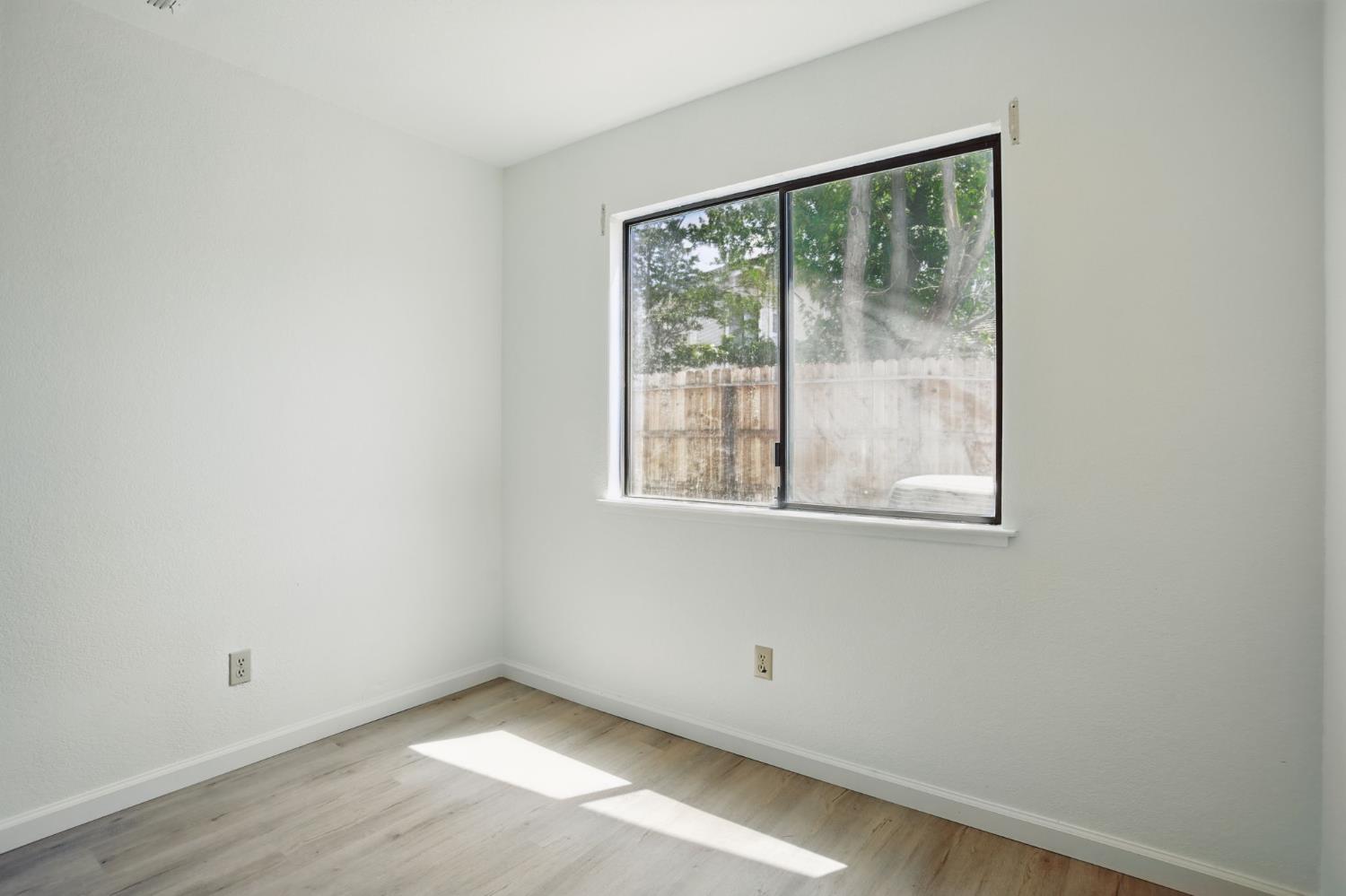 Verdure Way, Elk Grove, California image 25