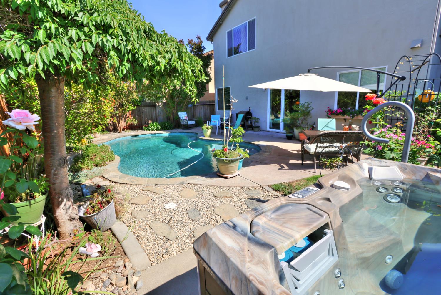 Detail Gallery Image 52 of 71 For 6817 Fox Cliff Way, Elk Grove,  CA 95758 - 4 Beds | 3 Baths