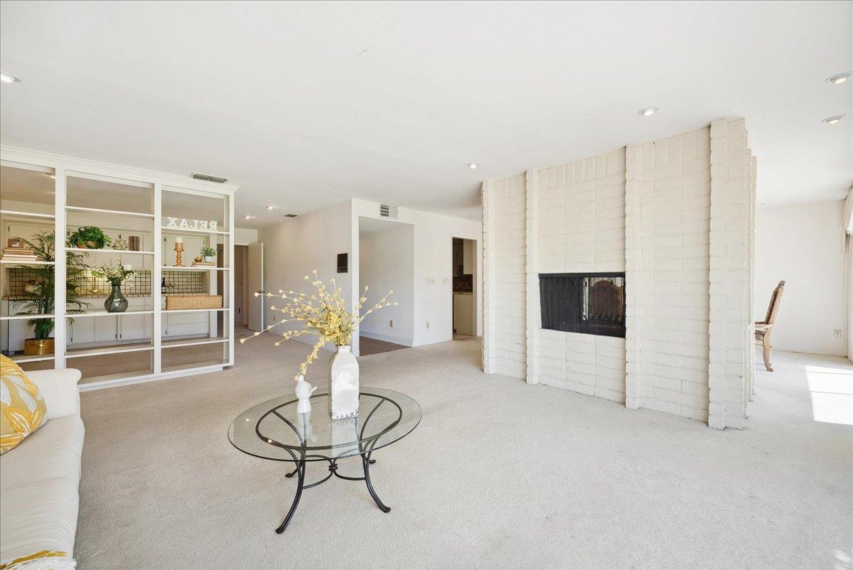 Detail Gallery Image 12 of 43 For 7151 Murieta Pkwy, Rancho Murieta,  CA 95683 - 2 Beds | 3 Baths