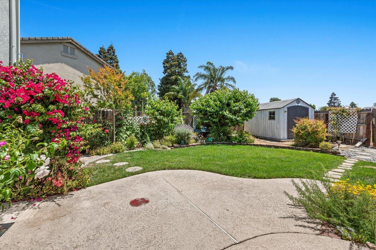 Detail Gallery Image 41 of 49 For 1902 Gerber Dr, Stockton,  CA 95209 - 4 Beds | 3/1 Baths