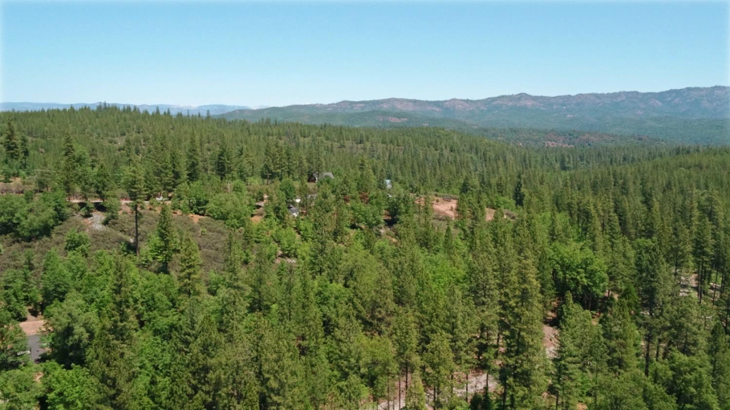 Detail Gallery Image 9 of 52 For 6832 Dudley Ranch Rd, Coulterville,  CA 9531 - 3 Beds | 2 Baths