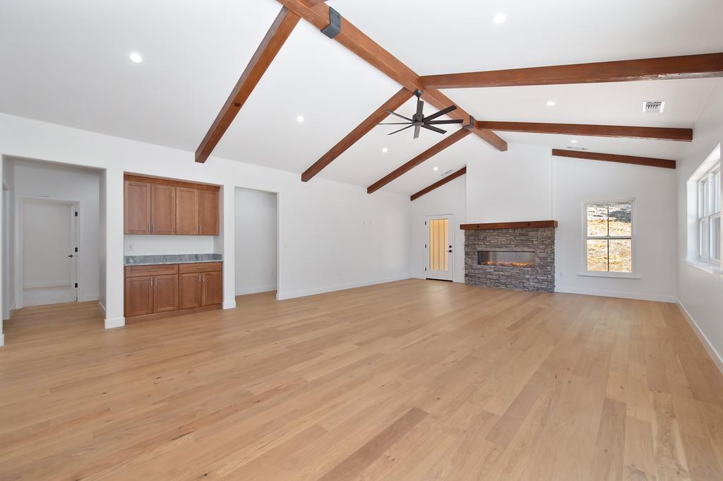 Detail Gallery Image 13 of 39 For 5569 Crestline Dr, Foresthill,  CA 95631 - 3 Beds | 2 Baths
