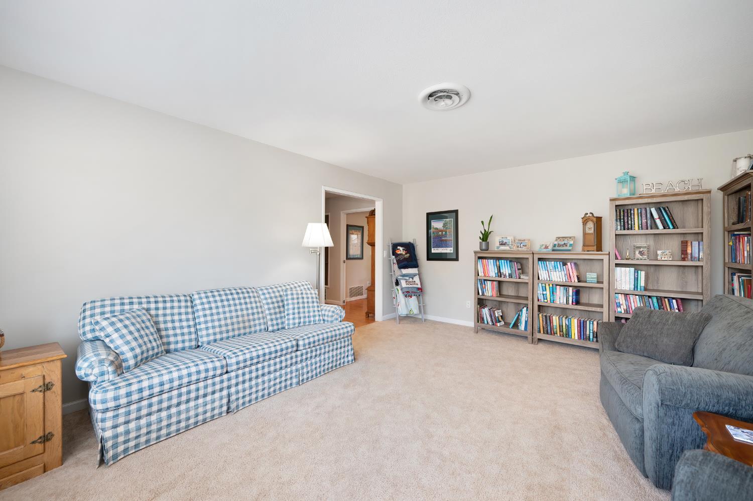 El Carrilo Court, Elk Grove, California image 10