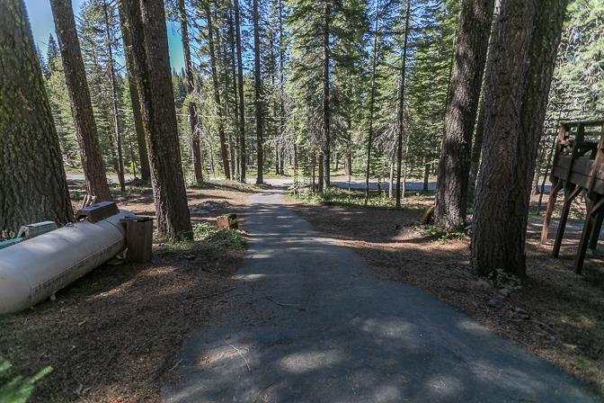 Little Grass Valley Road, Strawberry Valley, California image 8