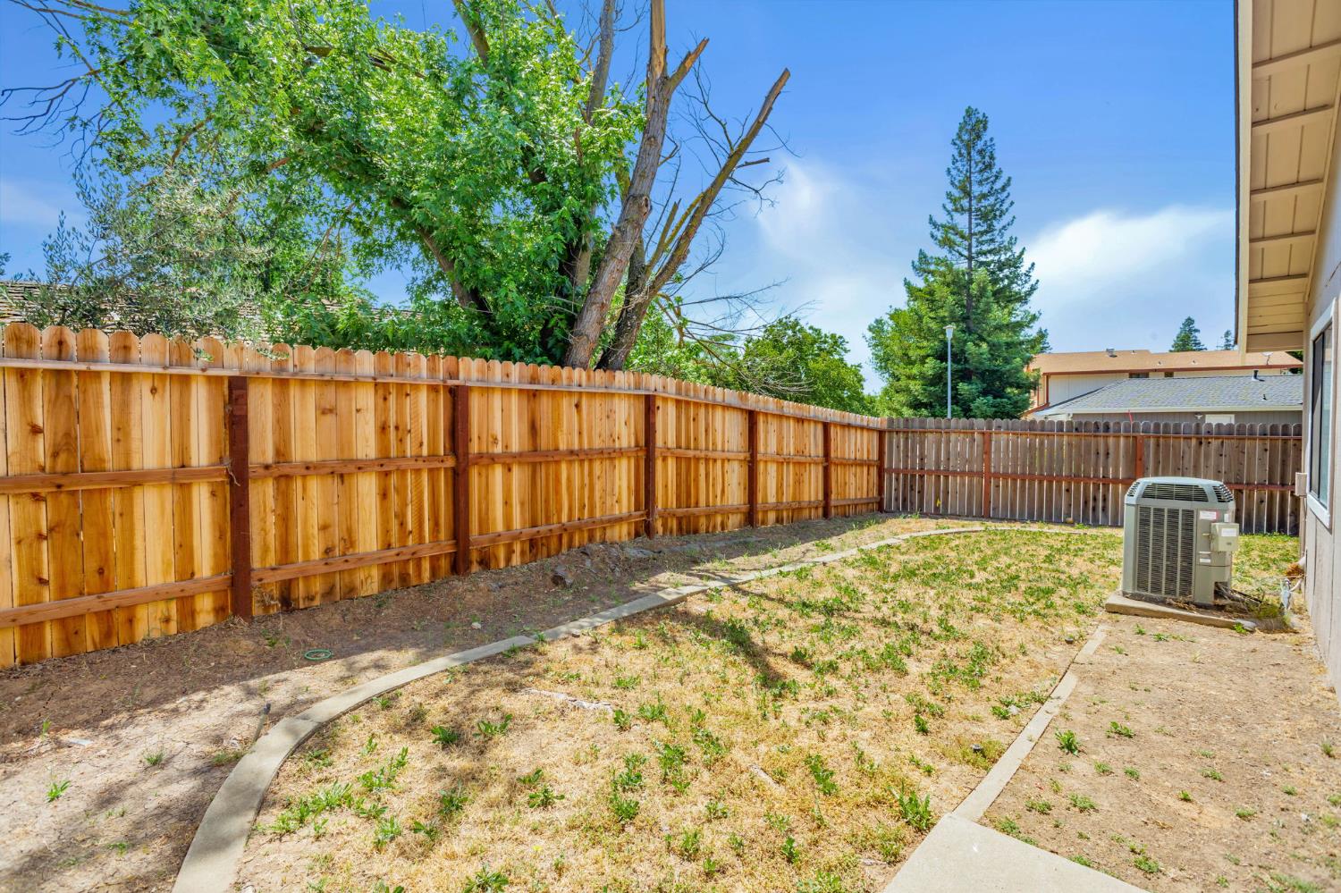 Verdure Way, Elk Grove, California image 30