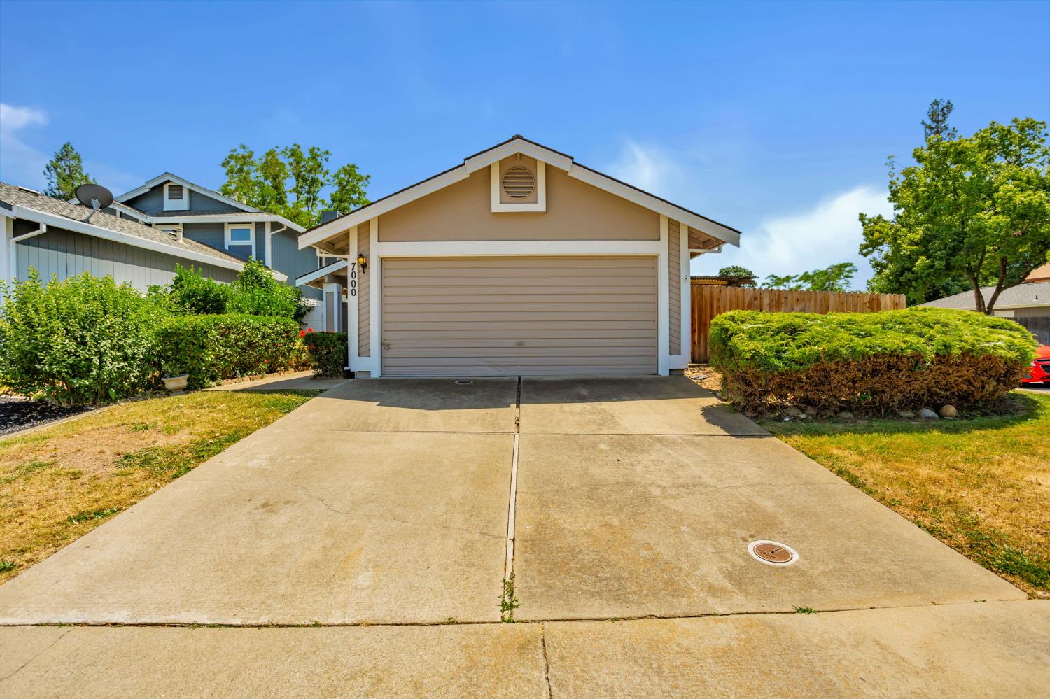 Verdure Way, Elk Grove, California image 1