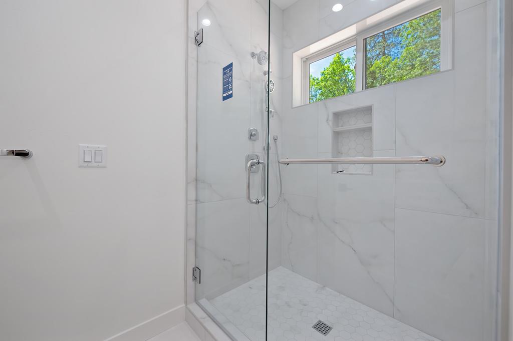 Detail Gallery Image 22 of 39 For 5569 Crestline Dr, Foresthill,  CA 95631 - 3 Beds | 2 Baths