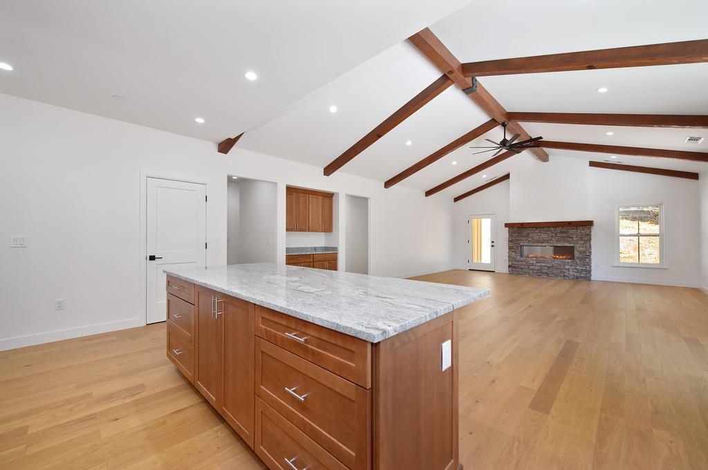 Detail Gallery Image 6 of 39 For 5569 Crestline Dr, Foresthill,  CA 95631 - 3 Beds | 2 Baths