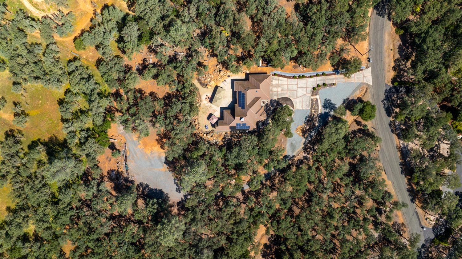Moss Rock Dr, Auburn, California image 37