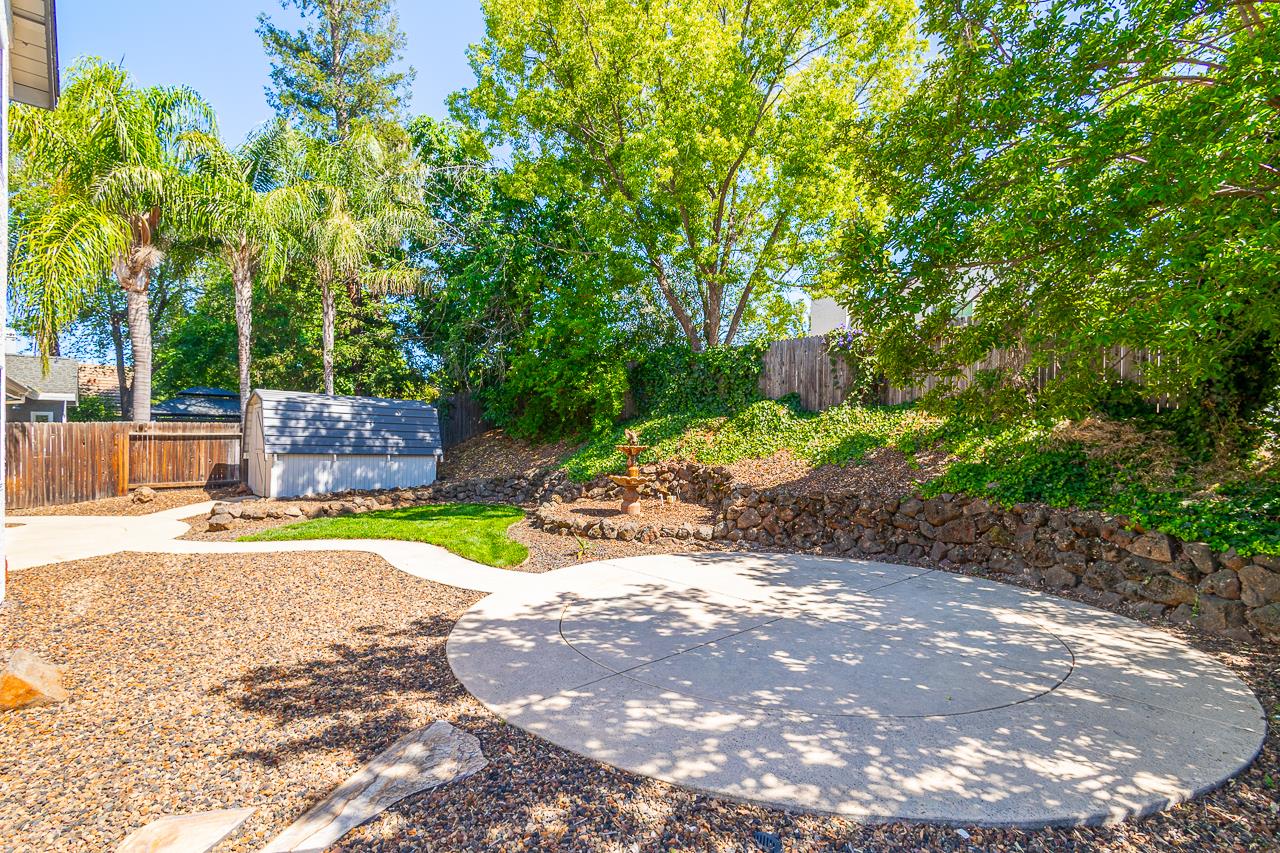 Detail Gallery Image 25 of 25 For 1517 River Oak Way, Roseville,  CA 95747 - 5 Beds | 3 Baths