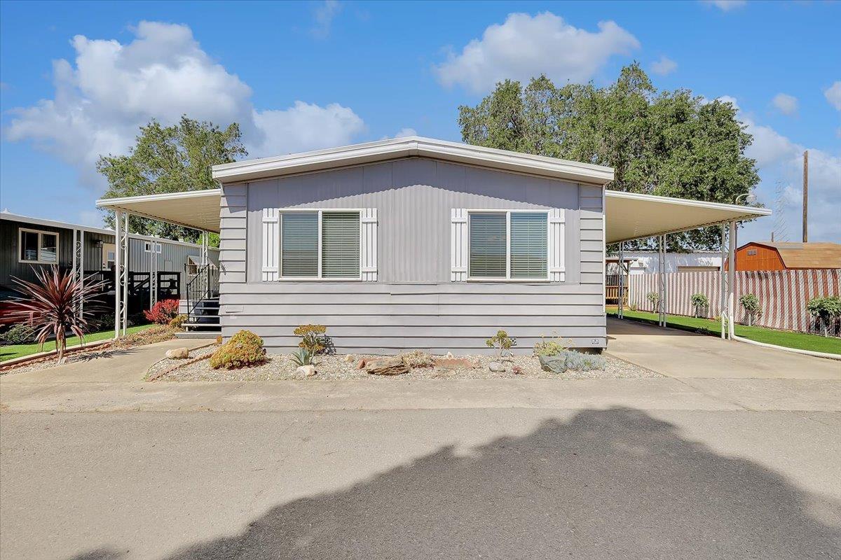 Detail Gallery Image 9 of 39 For 1155 Pease Rd 301, Yuba City,  CA 95991 - 2 Beds | 2 Baths