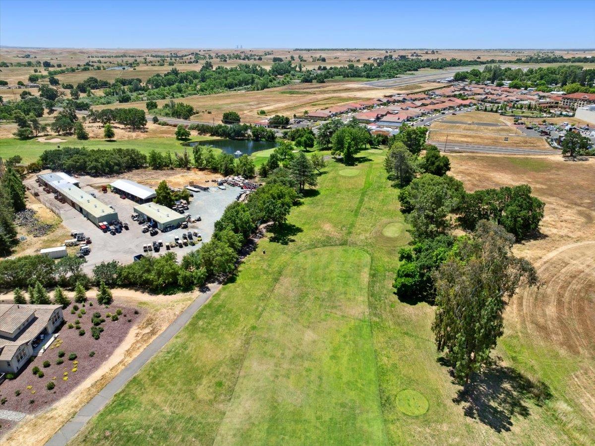 Detail Gallery Image 39 of 43 For 7151 Murieta Pkwy, Rancho Murieta,  CA 95683 - 2 Beds | 3 Baths