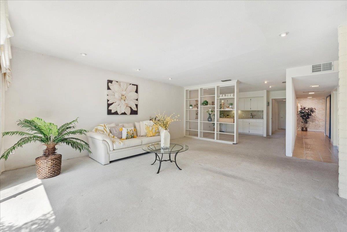 Detail Gallery Image 11 of 43 For 7151 Murieta Pkwy, Rancho Murieta,  CA 95683 - 2 Beds | 3 Baths