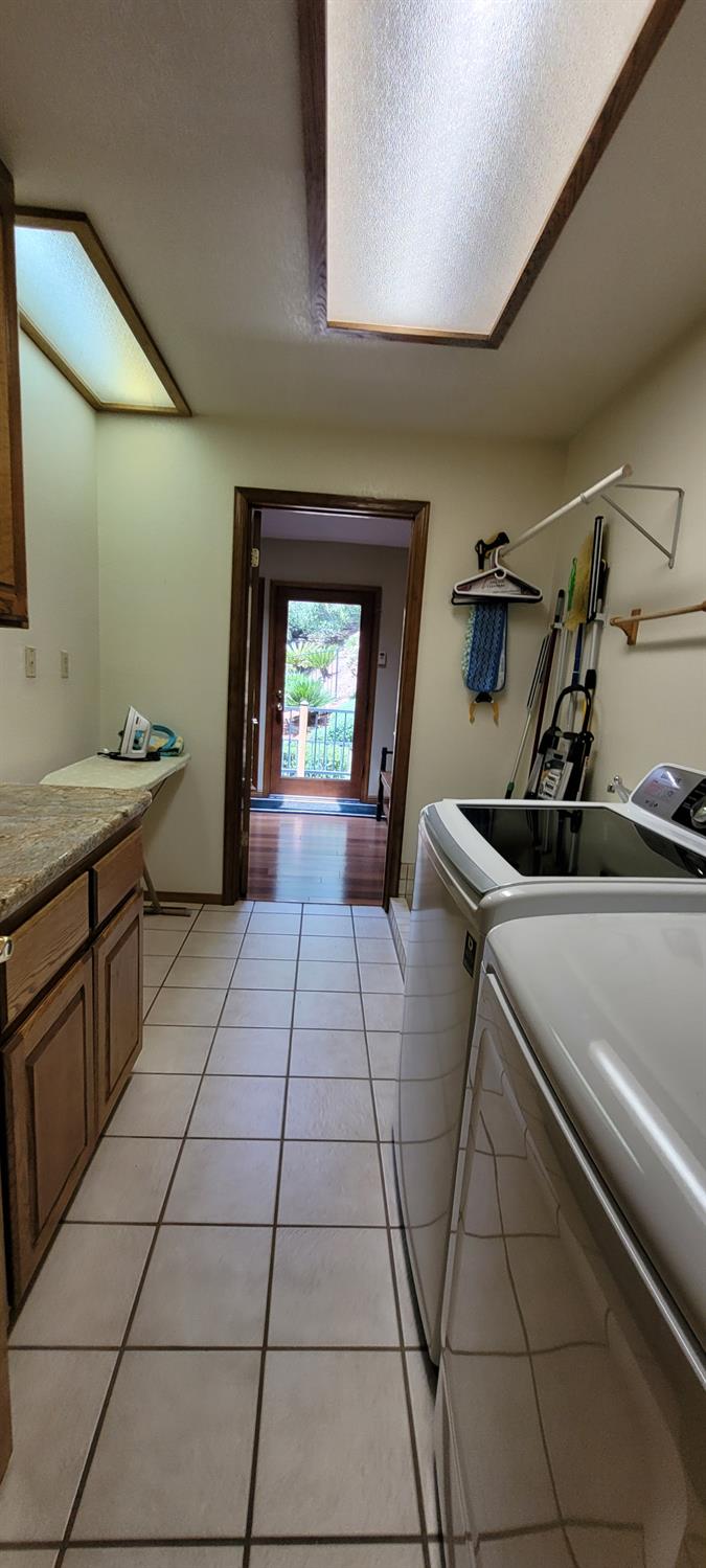 Detail Gallery Image 24 of 95 For 124 Mountain Oak Ct, Folsom,  CA 95630 - 5 Beds | 4 Baths