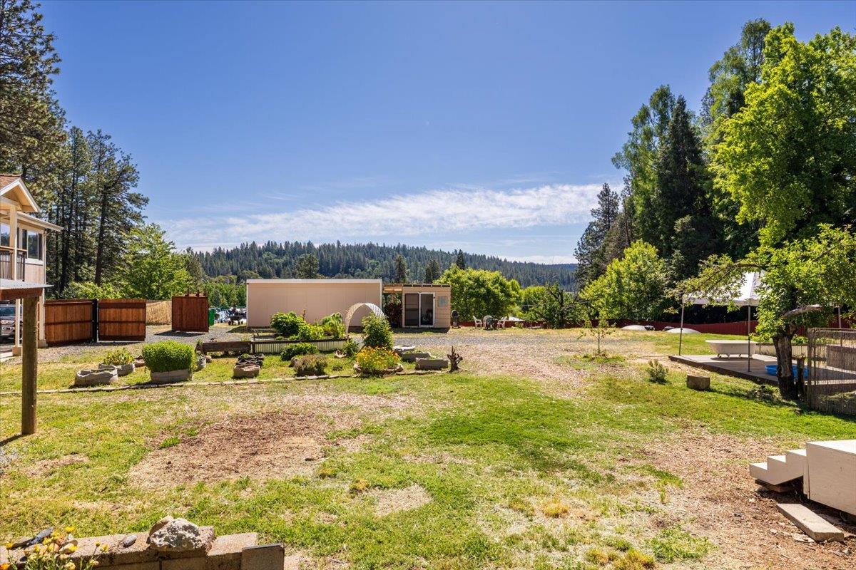 Glenwood Road, Grass Valley, California image 32