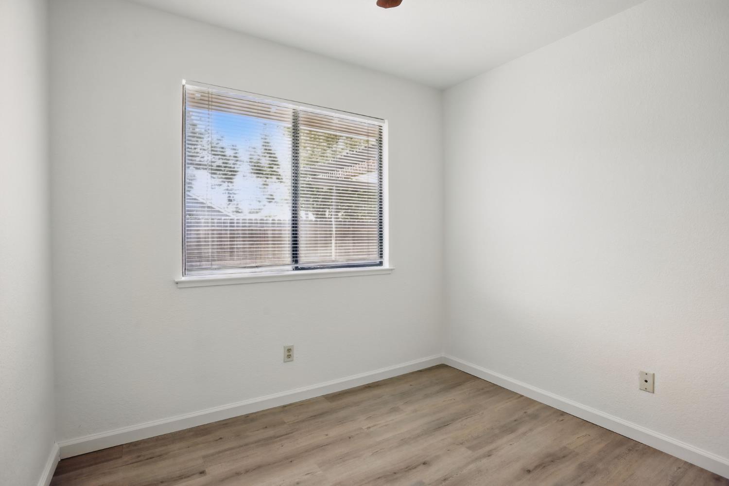 Verdure Way, Elk Grove, California image 20
