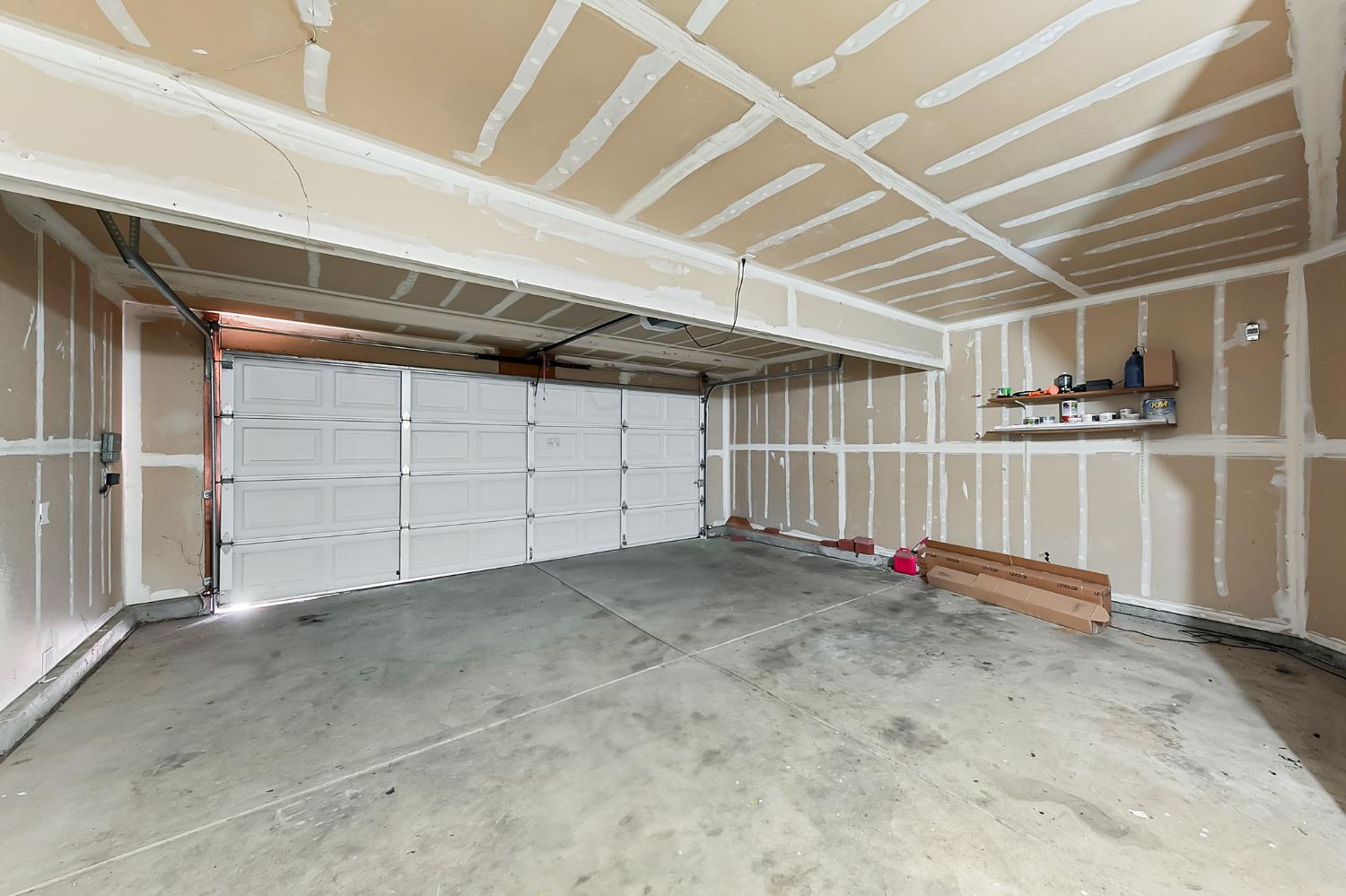 Detail Gallery Image 21 of 27 For 2434 Halsey Cir, Davis,  CA 95618 - 3 Beds | 2/1 Baths