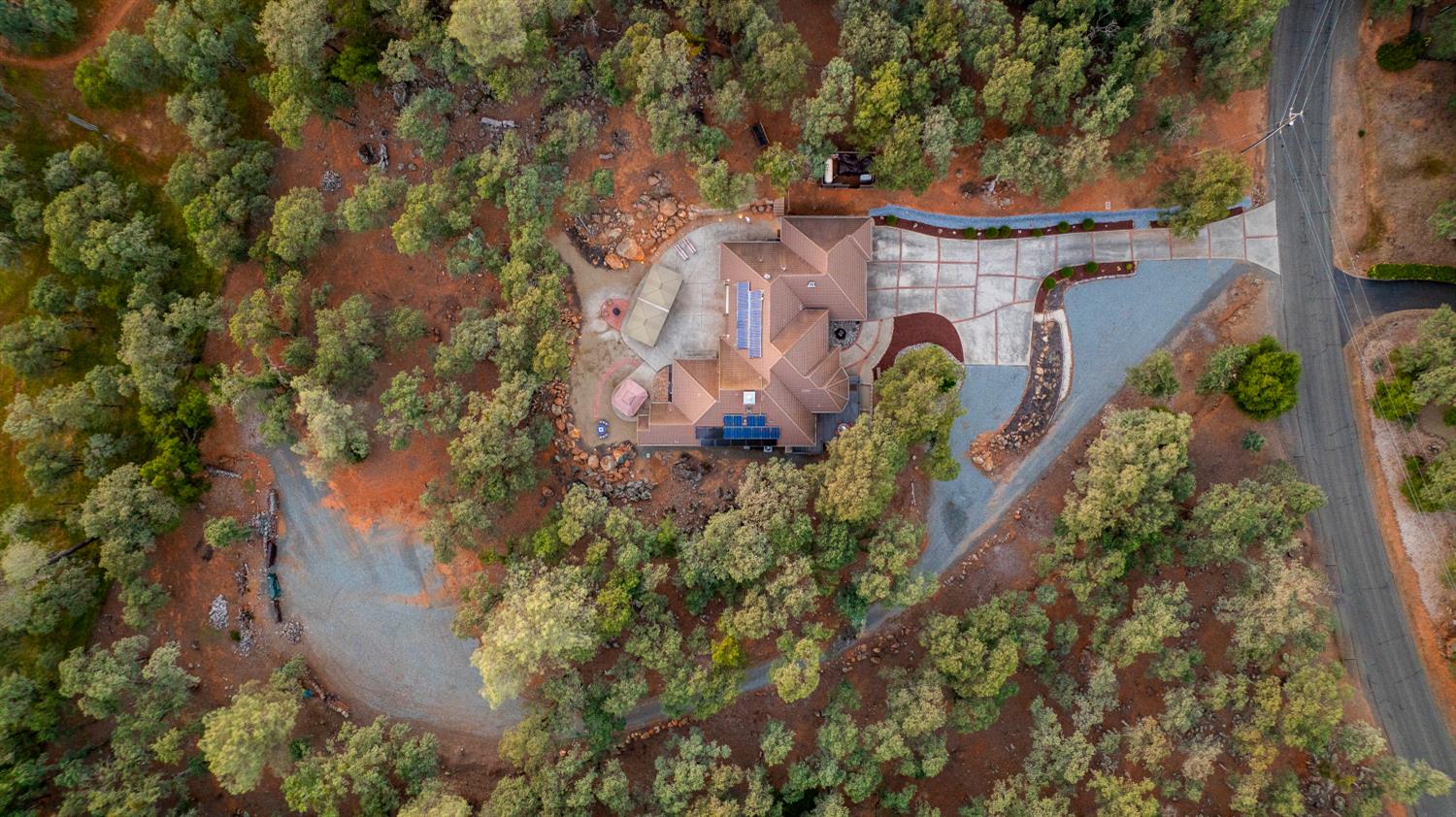Moss Rock Dr, Auburn, California image 3