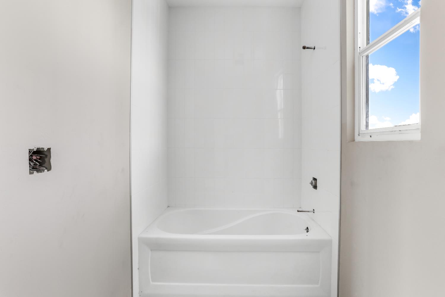 Photo #24: 225064539 Listing: Photo #24