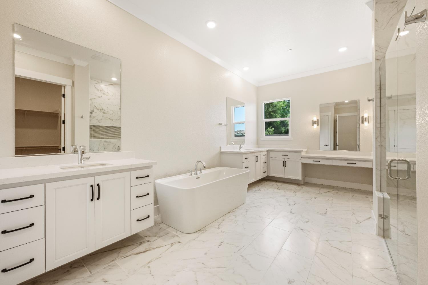 Detail Gallery Image 26 of 47 For 4901 W Hidden Crossing Cir, Granite Bay,  CA 95746 - 3 Beds | 2/1 Baths