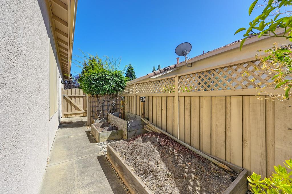Gold Strike Court, Lincoln, California image 49